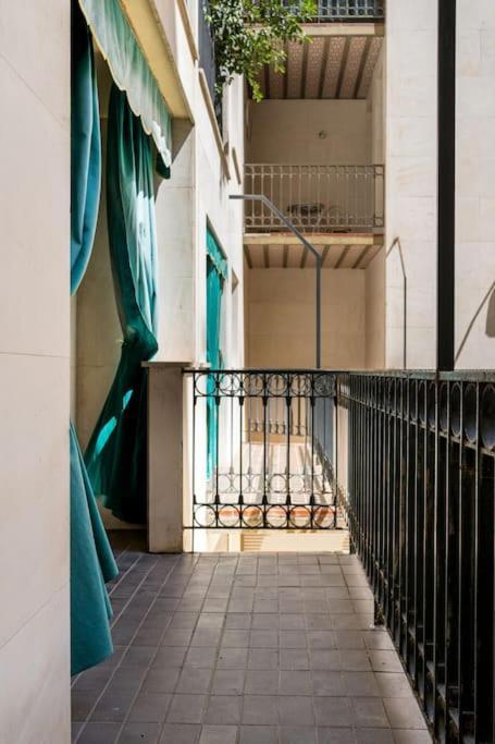 Amplio Apartamento Citycenter Córdoba Eksteriør bilde